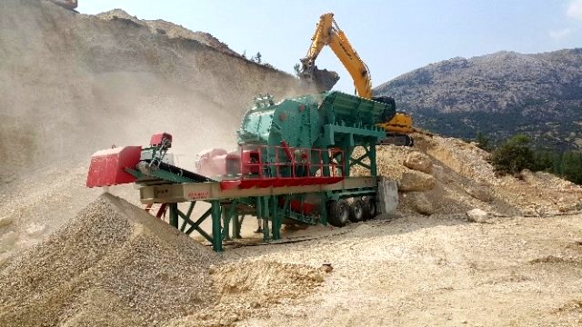 Stone Crushing Machines