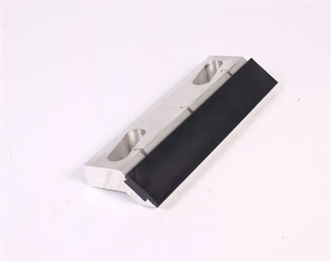 roller scraper  002