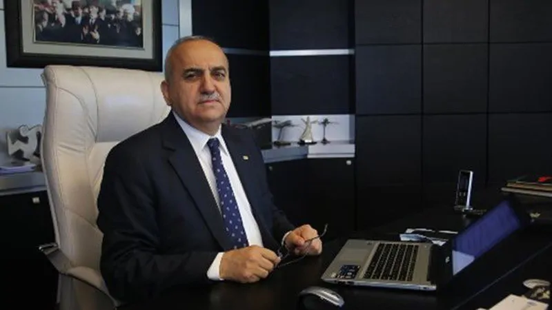 "Aziz Milletimizle Gurur Duyuyoruz"