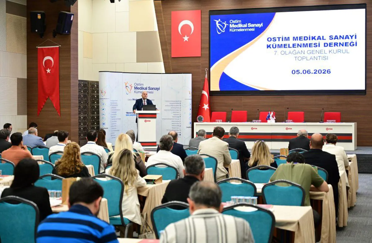 Aydın: "The Concept of Cooperation Emerged Through Clusters"