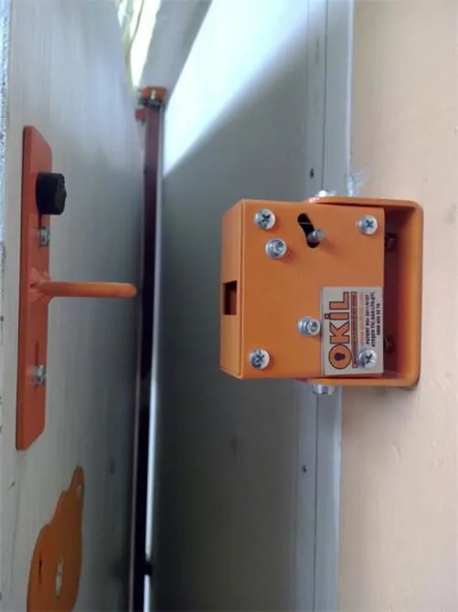 Door Locking System with Button (Primary School and Preschool)