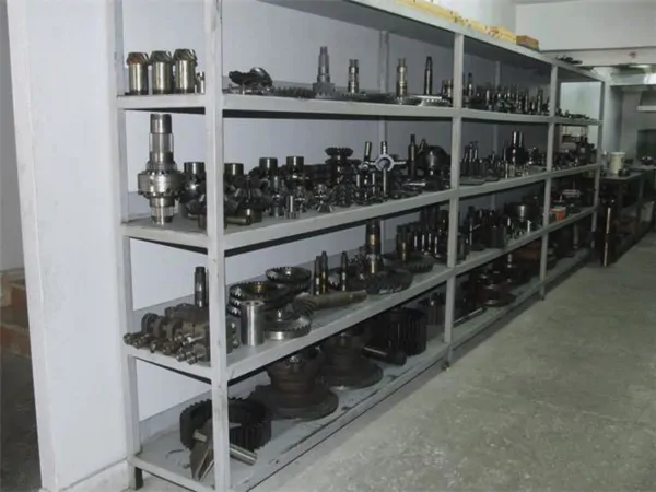 İş Makinası Yedek Parçaları