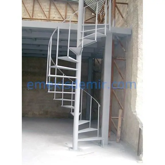Spiral staircase
