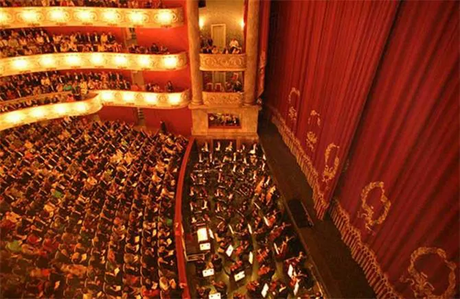 Orkestra Çukuru