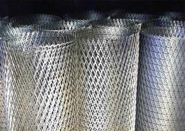 Genişletilmiş Metal