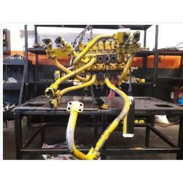 KOMATSU ORJİNAL PC 400 Kontrol Valfi