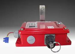 TYP 019 I.Ş. ROPE-OPERATED SAFETY SWITCH --WITH LIGHT WARNING"