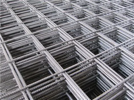 Q-shaped wicker
