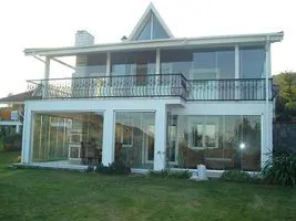 GLASS BALCONY