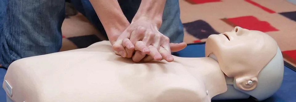 İlk Yardımcı (Sağlık Bakanlığı Onaylı) Eğitimleri