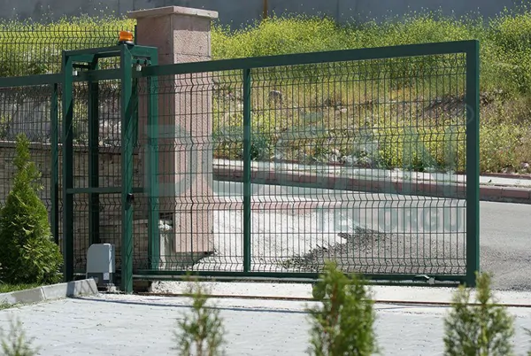 Motorlu Otomatik Kapı