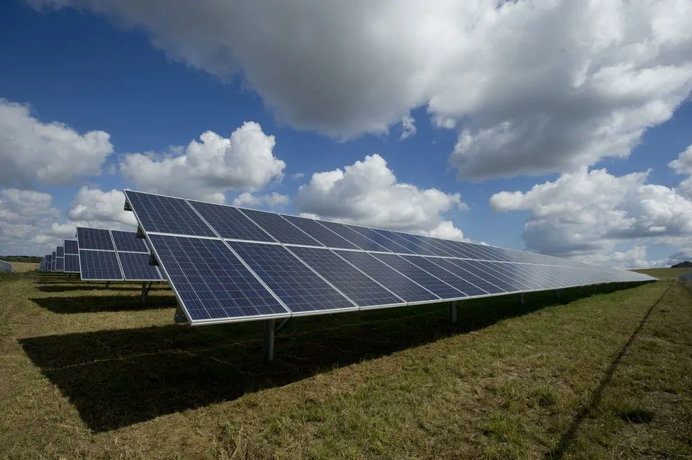Solar Power Plant Maintenance Services