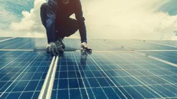 Güneş Enerji Sistemi Aküleri