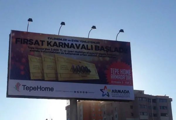 OUTDOOR BASKILAR