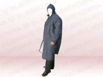 Kübra Yağmurluk 001