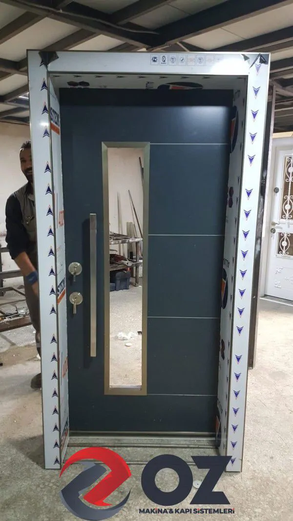 KOMPOZİT Serisi KMP-11 Çelik Kapı