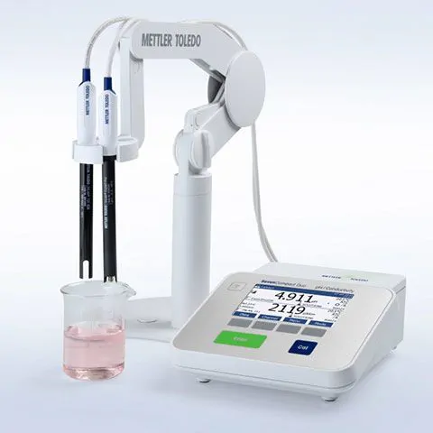 pH ve İletkenlik Ölçer (Multiparametre) Cihazı Masa Tipi -2,000 - 20,000 pH | 0,001 µS/cm - 1000 mS/cm METTLER TOLEDO S213-K